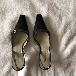 Ann Klein woman’s heels- size 8 1/2m